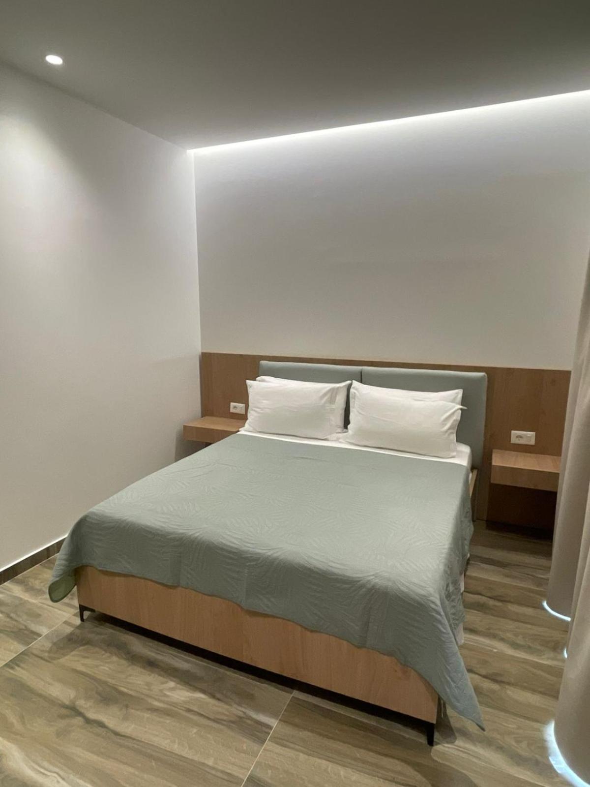 Nettuno Hotel Orikum
