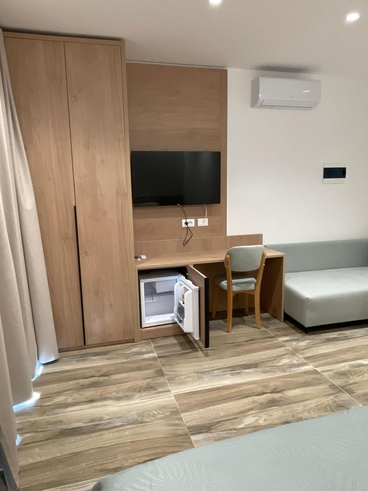 Nettuno 4*